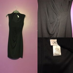 Cache size 2 black dress